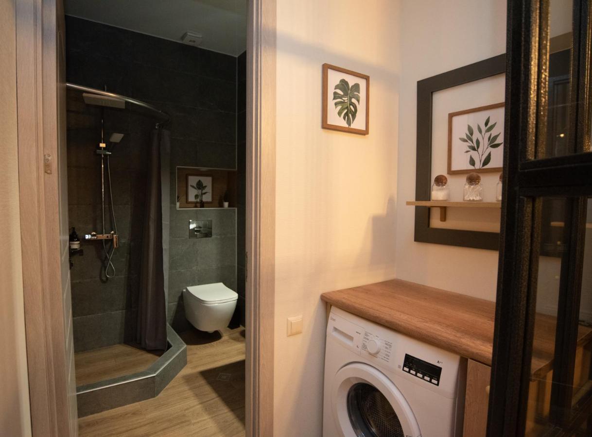 Luxury Apartment In Old Tbilisi With Terrace Buitenkant foto