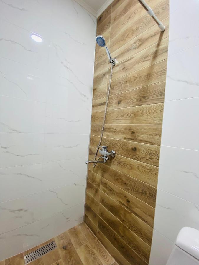 Luxury Apartment In Old Tbilisi With Terrace Buitenkant foto