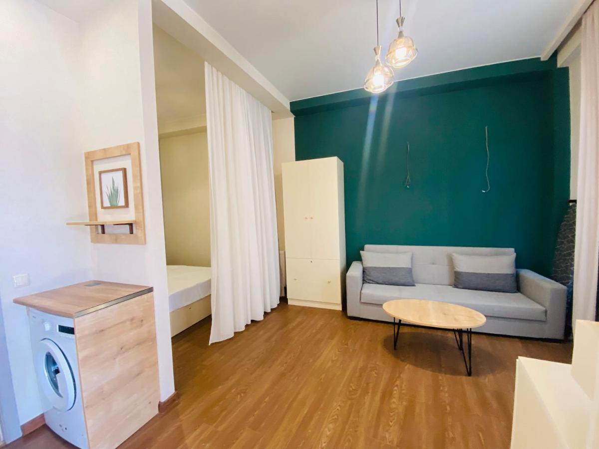 Luxury Apartment In Old Tbilisi With Terrace Buitenkant foto