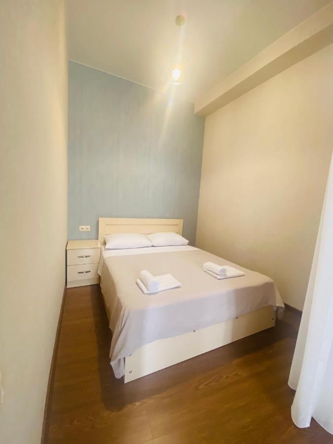 Luxury Apartment In Old Tbilisi With Terrace Buitenkant foto